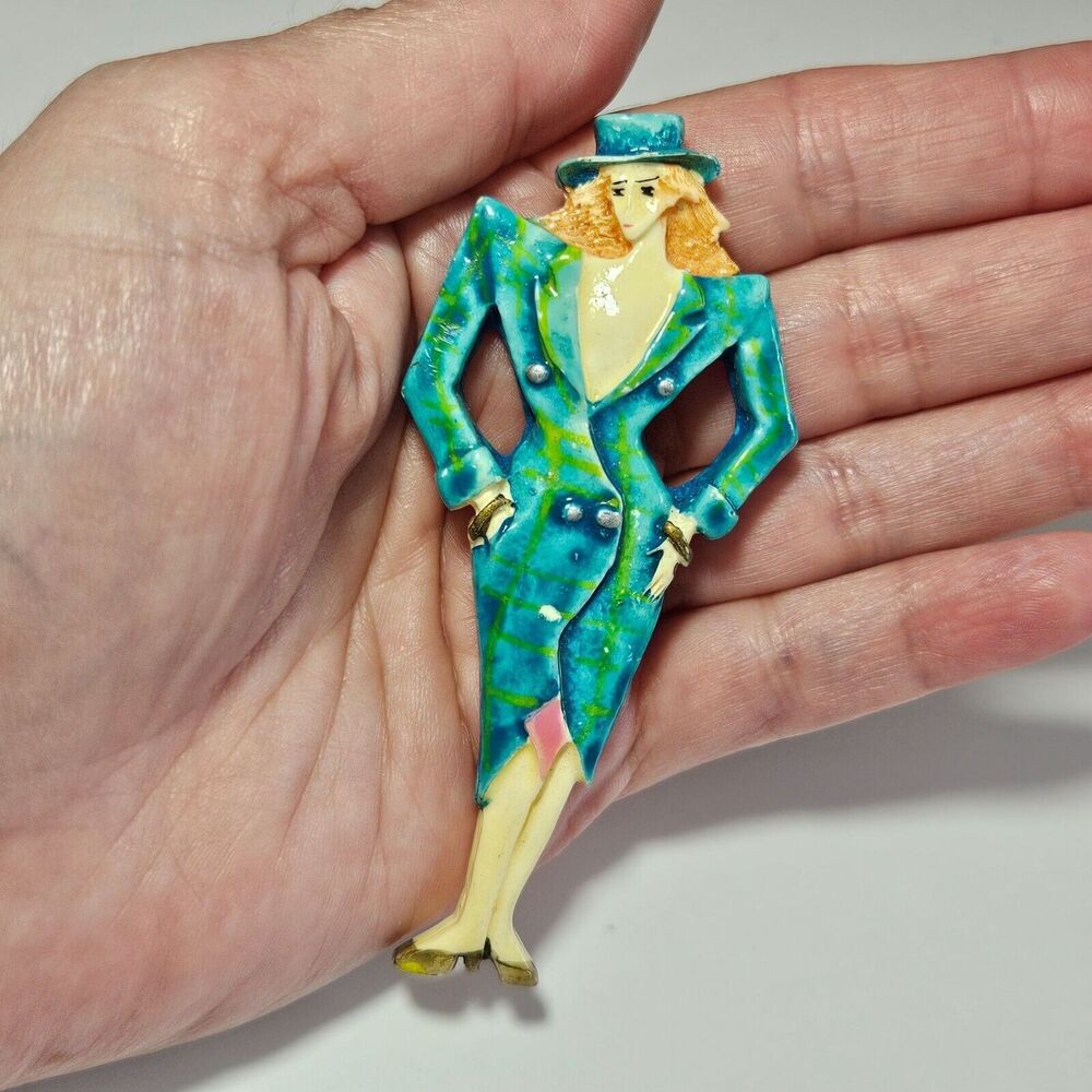 Retro colorful fashion brooch colorful woman